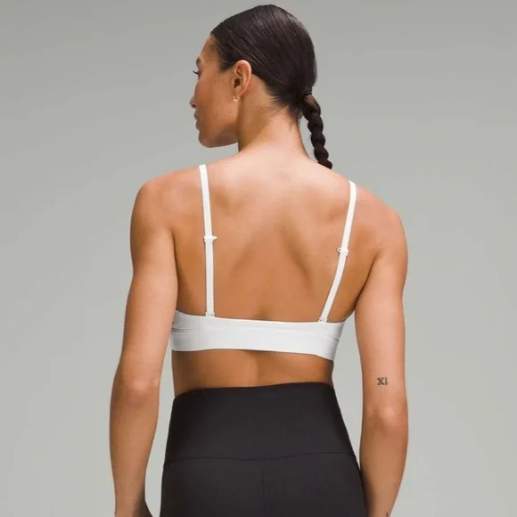 NWT Lululemon License to Train Triangle Bralette - White - Picture 2 of 7